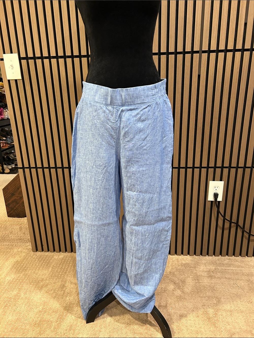 Lilly Pulitzer Light Blue Wide-Leg Linen Pants